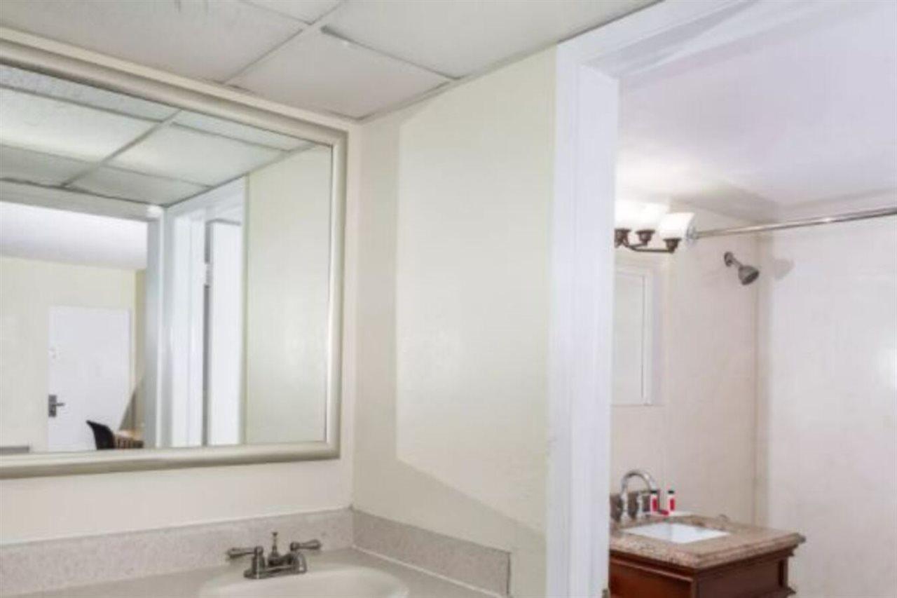 Travelodge By Wyndham Fort Lauderdale Beach Extérieur photo