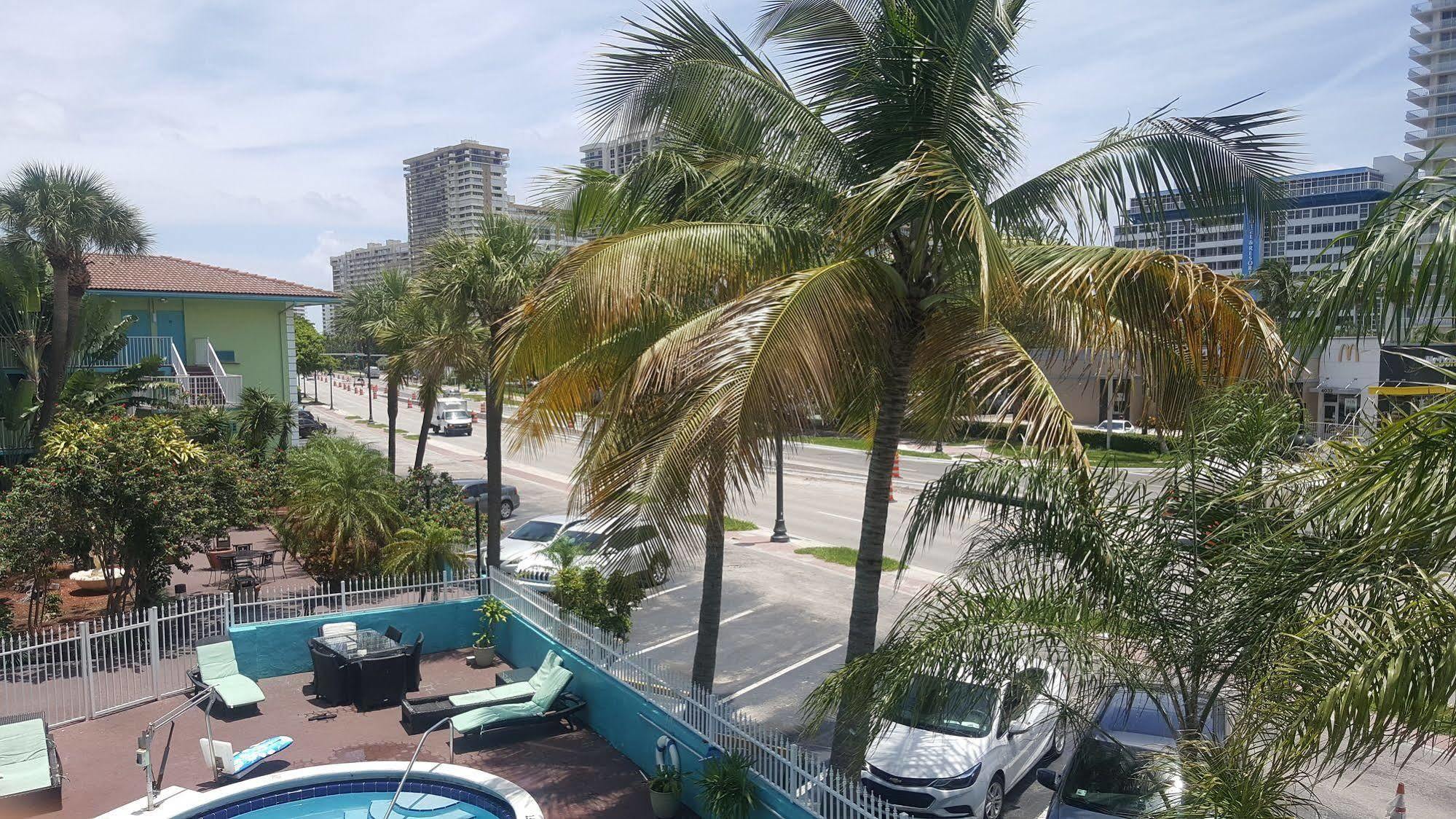 Travelodge By Wyndham Fort Lauderdale Beach Extérieur photo