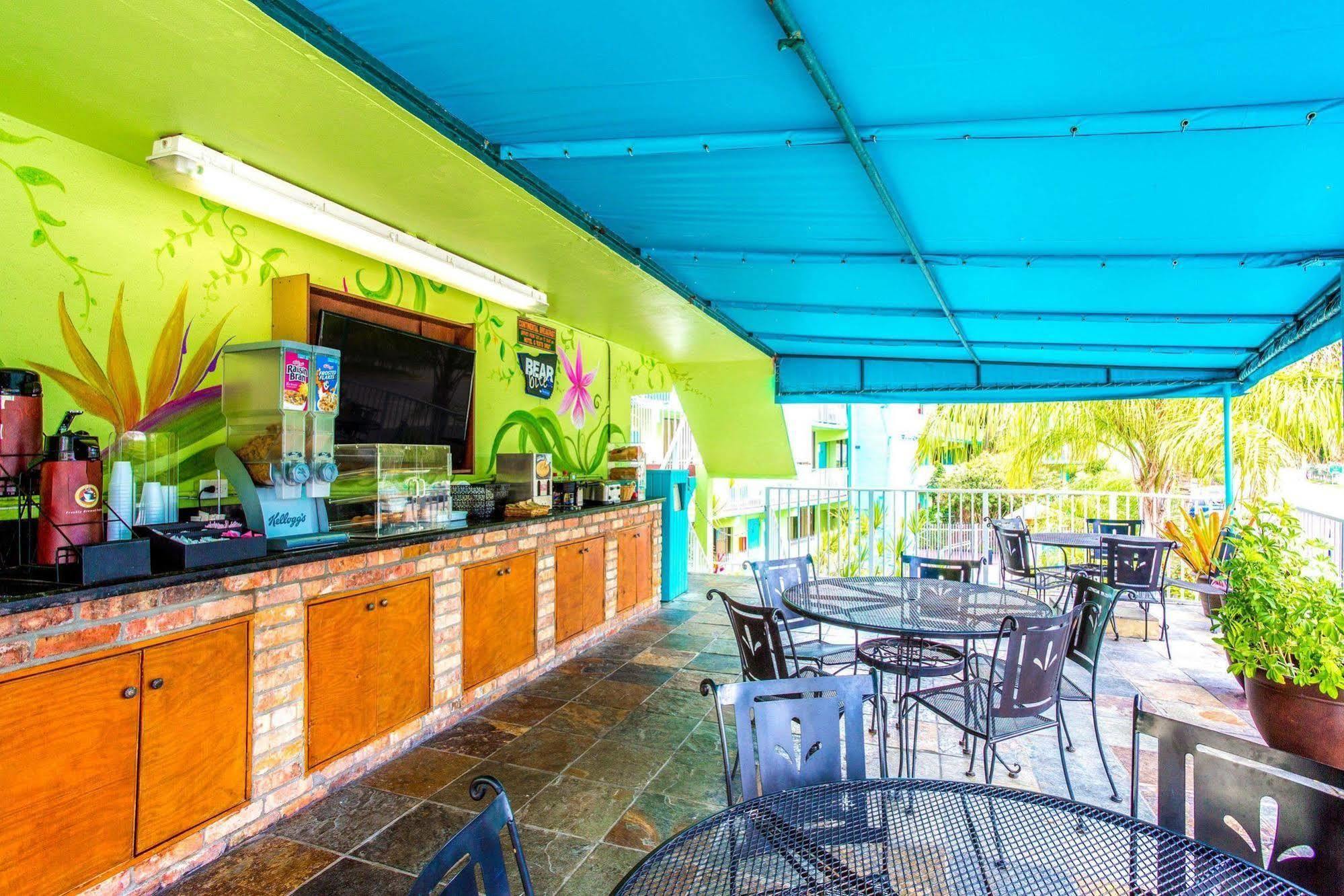 Travelodge By Wyndham Fort Lauderdale Beach Extérieur photo
